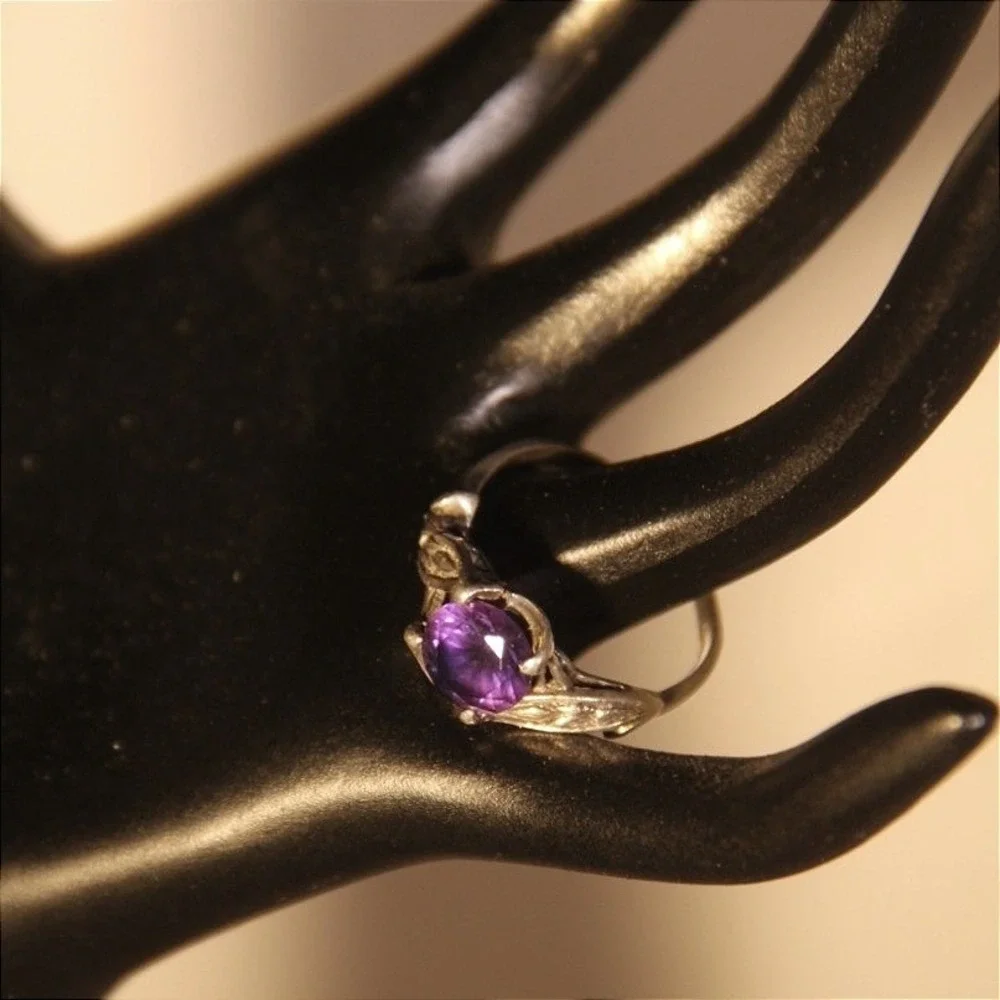 Sterling Silver Amethyst Leaf Ring Botanical Nature Inspired Band Size 8 - Picture 5 of 6